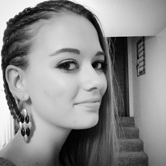 Meet your Posher, Joy - Picture 1 of 1